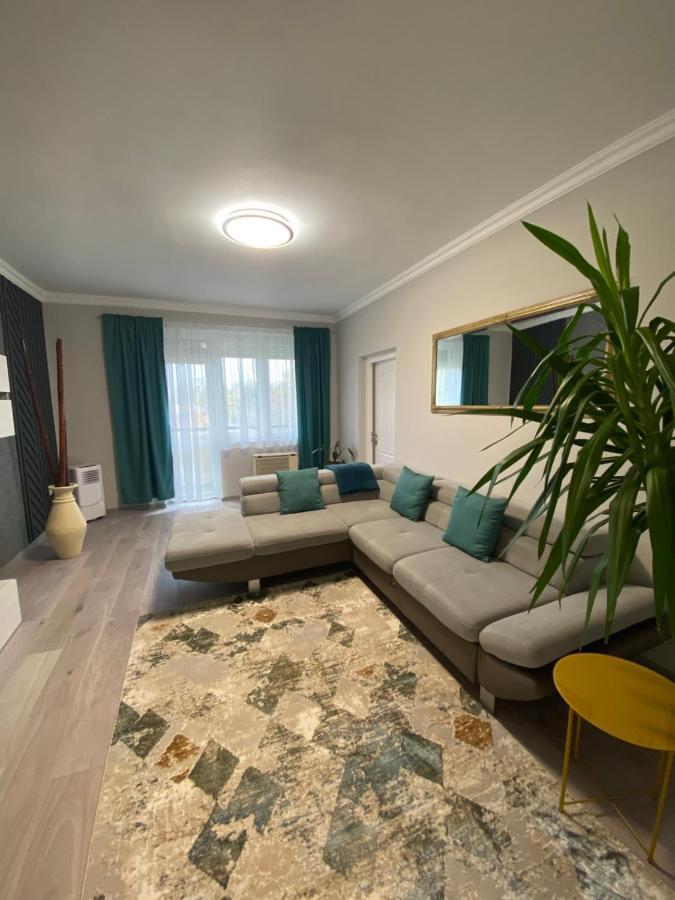 Oliaparman Apartment Eger Exterior foto